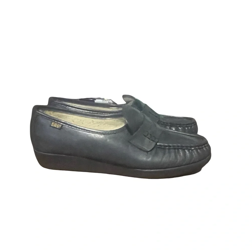 SAS Classic Soft Step‎ Handsewn Navy Blue Penny Loafers Slip On Womens 8